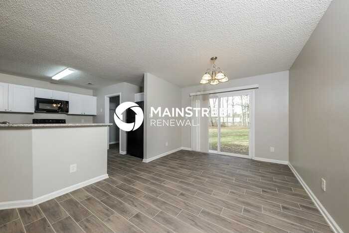126 Martindale Rd - Photo 5 of 16