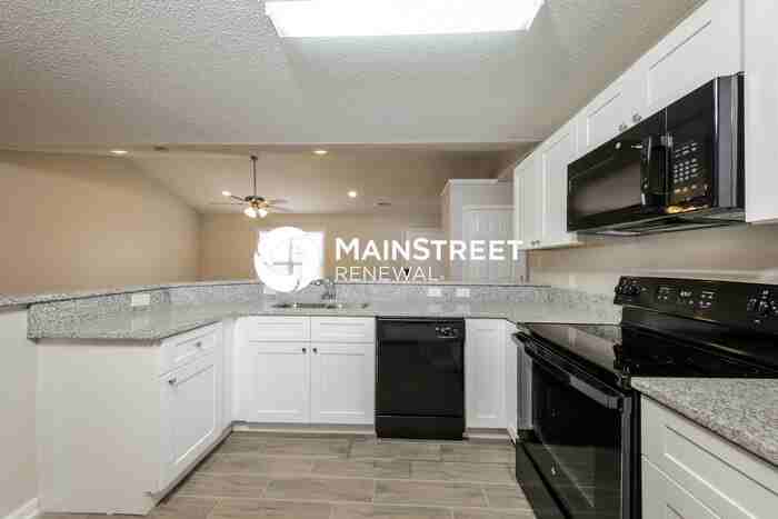 126 Martindale Rd - Photo 6 of 16