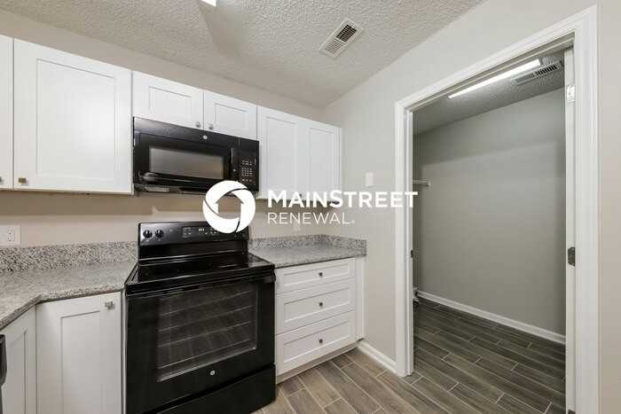 126 Martindale Rd - Photo 7 of 16