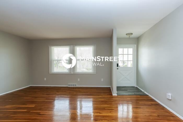 3735 Gairlock Dr - Photo 3 of 17