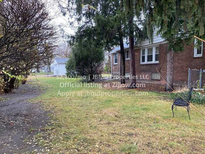 631 Shasta Pl - Photo 2 of 27
