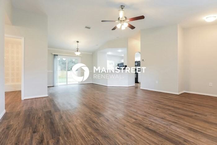 4486 Flint Dr - Photo 3 of 15