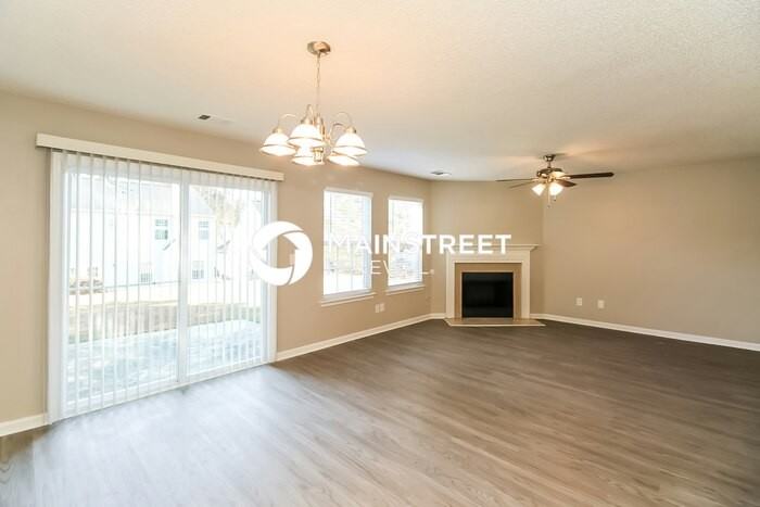 3514 Devon Chase Rd - Photo 4 of 18