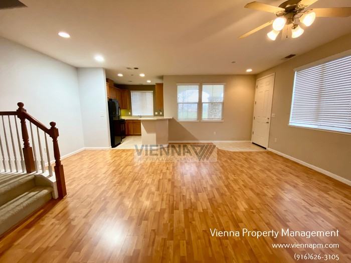 3301 Leiper Loop - Photo 6 of 25