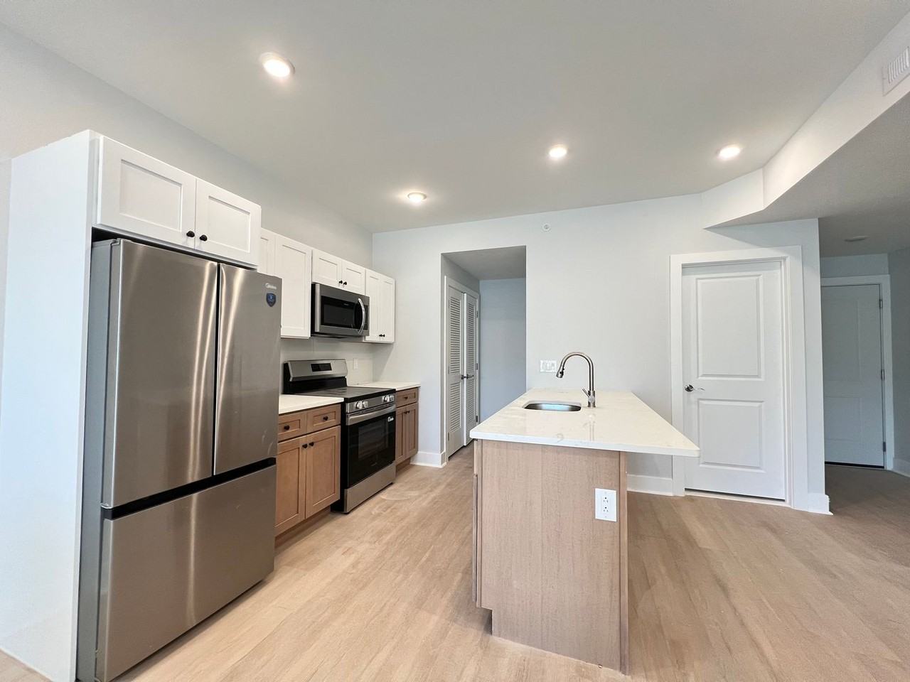 4140 W Girard Ave - Photo 4 of 35