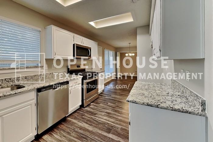 3313 Stone Bridge Dr - Photo 6 of 22