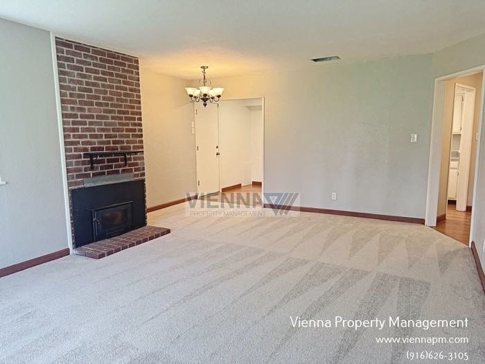 3317 Bristol Rd - Photo 4 of 16