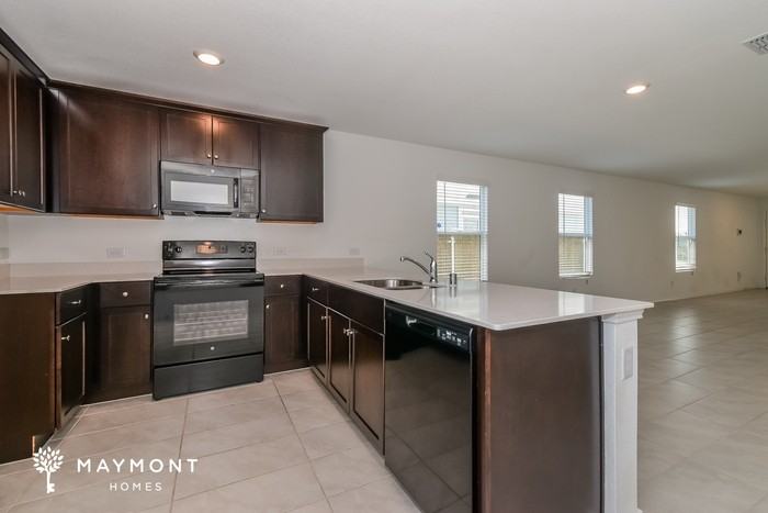 5817 Rockrose Ln - Photo 6 of 14
