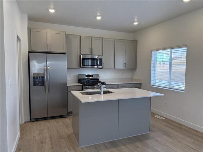 1508 W Charmer Ln - Photo 4 of 21