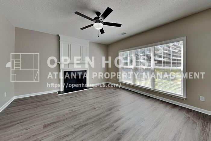 2215 Traywick Chase - Photo 4 of 24