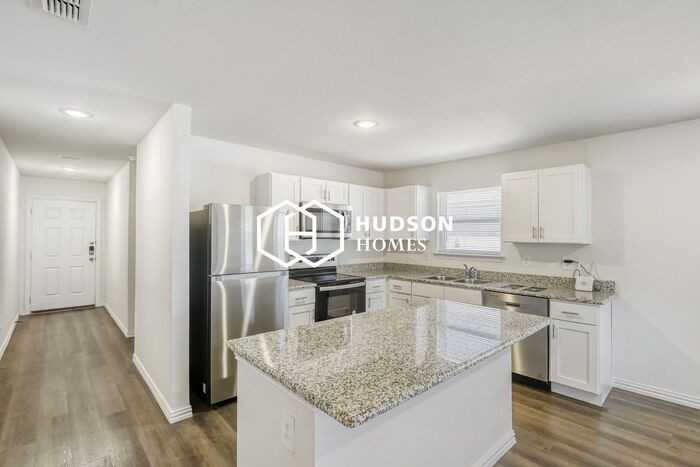 430 Shorty St - Photo 5 of 14