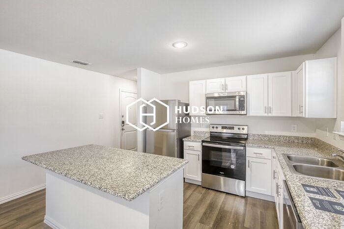430 Shorty St - Photo 6 of 14