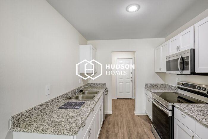 613 S Baxter Ave - Photo 5 of 14