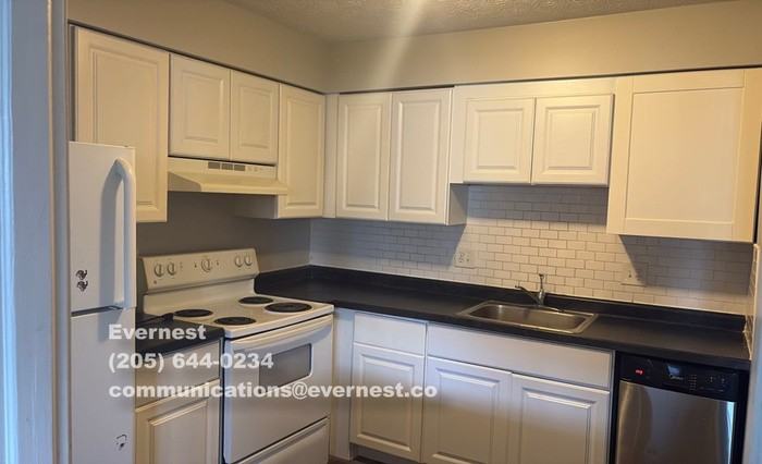 1470 Slade Ave #101 - Photo 2 of 20