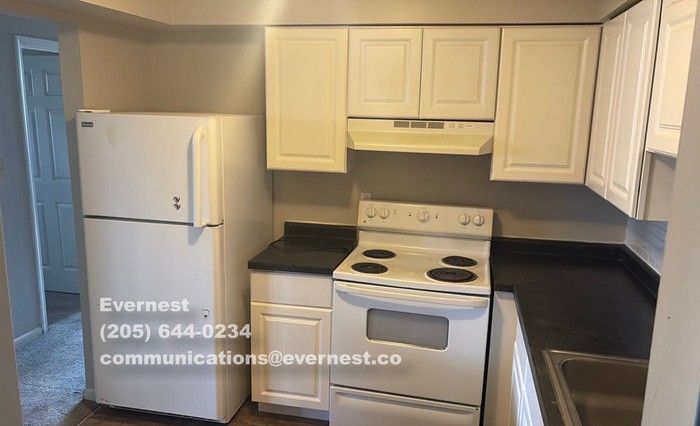 1470 Slade Ave #101 - Photo 4 of 20