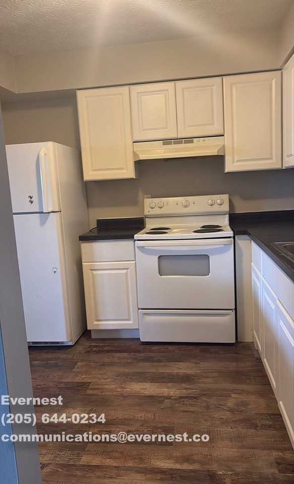 1470 Slade Ave #101 - Photo 3 of 20