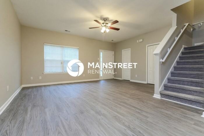 1370 Rogers Trce - Photo 4 of 17
