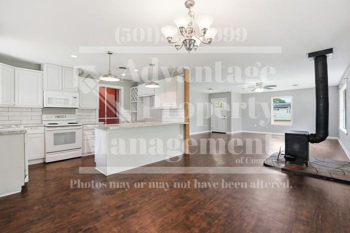 11 Pamela Ln - Photo 5 of 32