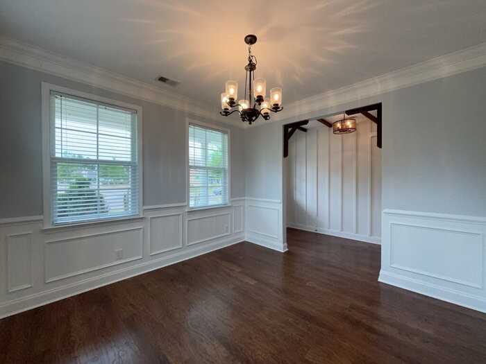 373 Whispering Breeze Ln - Photo 6 of 44