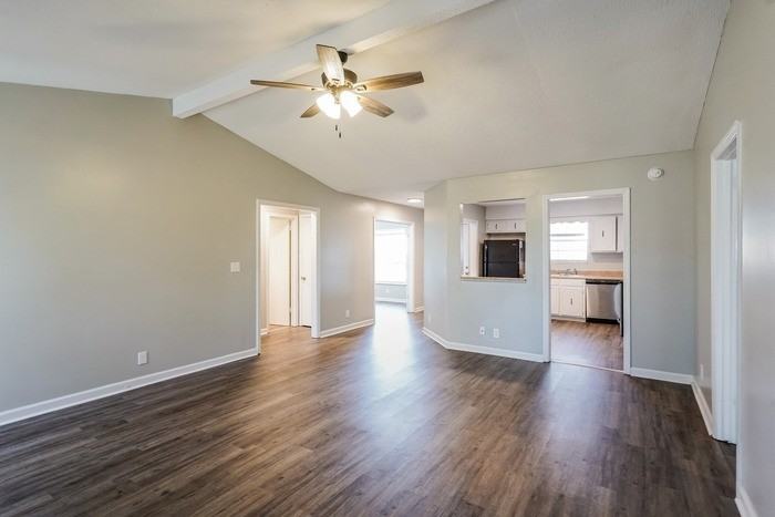 1986 Timberline Way - Photo 3 of 11