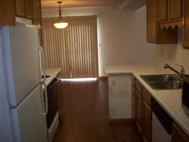 7287 Savanna Ct - Photo 3 of 11