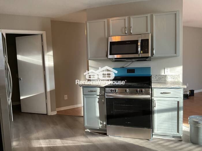 3107 Meadow Knoll Dr - Photo 3 of 19