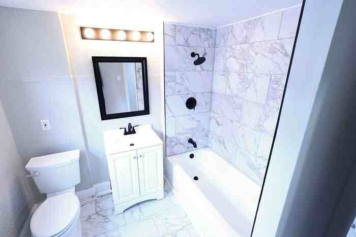 1318 Arnold Ave - Photo 7 of 15