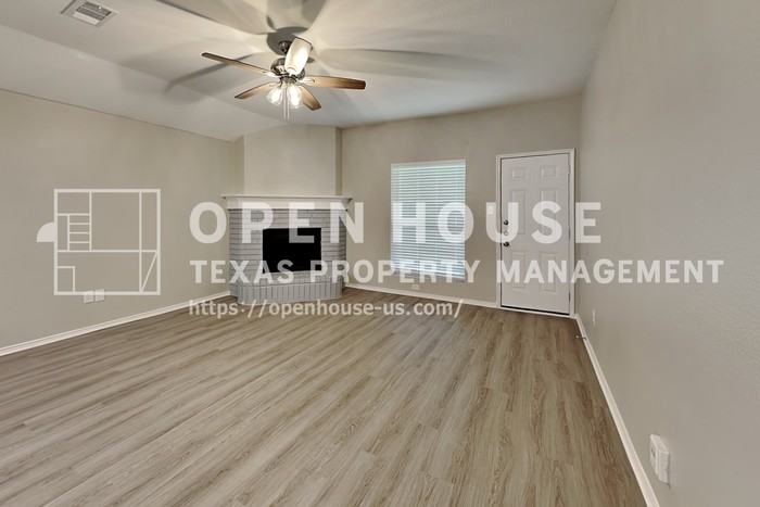 3404 Muleshoe Ln - Photo 6 of 22