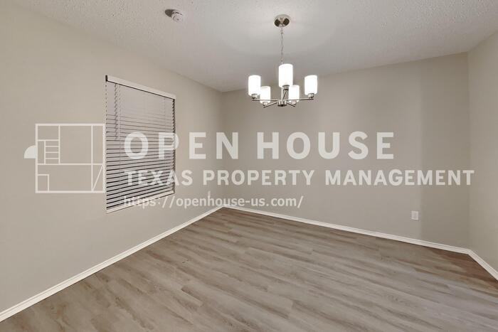 1516 Englewood Dr - Photo 6 of 20