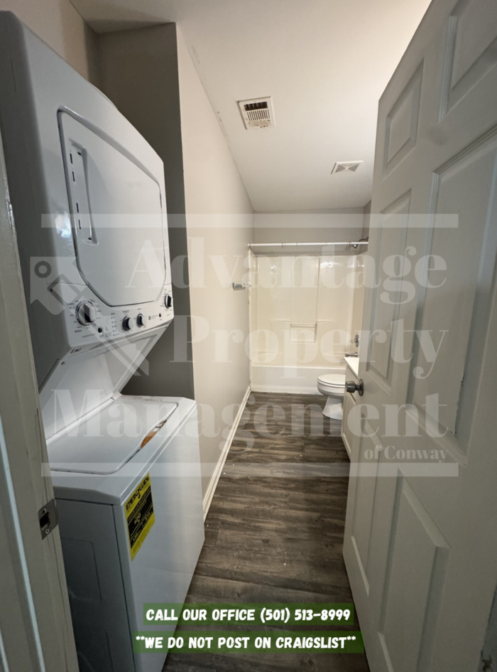 1955 Keathley Dr #11 - Photo 5 of 10