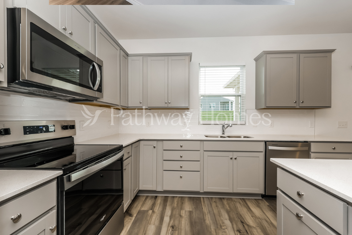 3833 Kindler Ct - Photo 7 of 16