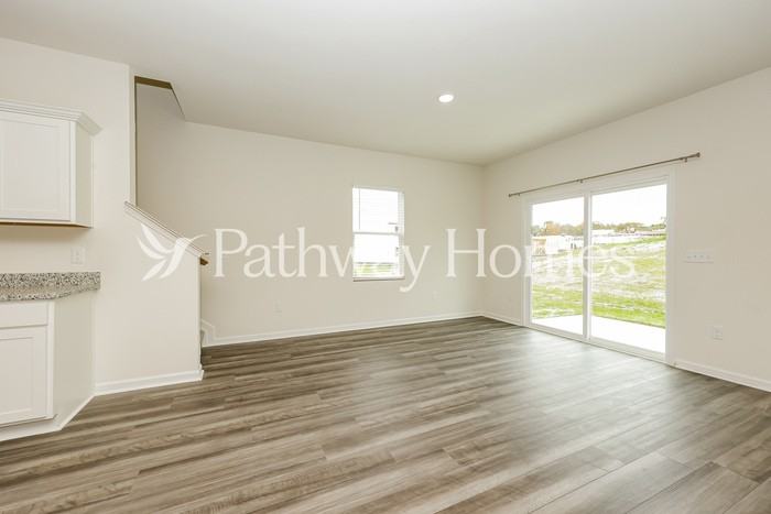 1068 Large Poppy Dr - Photo 4 of 16