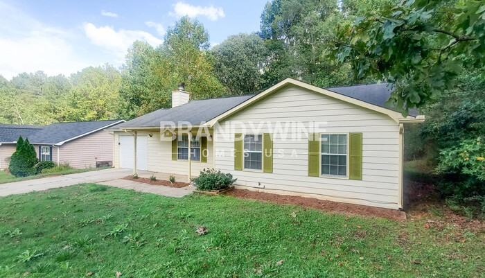 190 Rosewood Dr - Photo 2 of 18