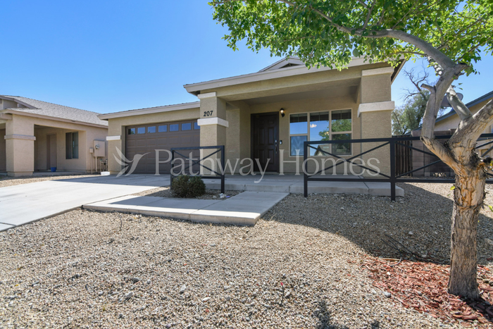 207 W Latona Rd - Photo 3 of 20