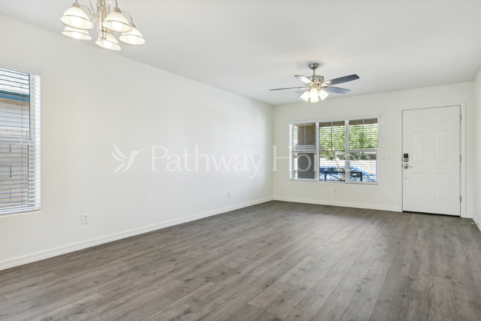 207 W Latona Rd - Photo 7 of 20