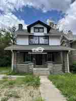 featured image of 4018 Prospect Ave