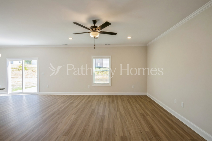 138 Wembury Ln - Photo 5 of 22