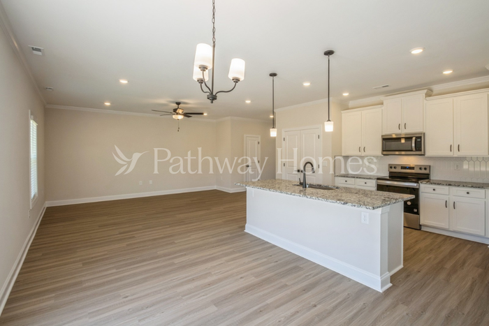 138 Wembury Ln - Photo 6 of 22