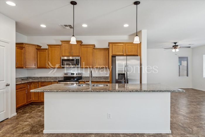 37963 W Merced St - Photo 5 of 23
