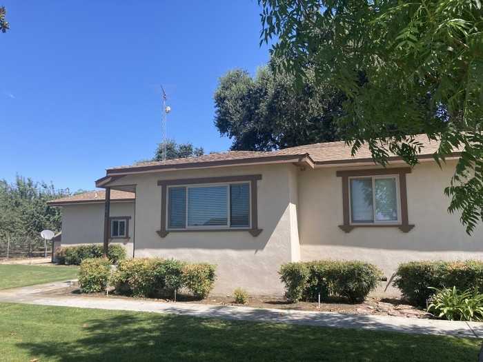 3607 Idaho Rd - Photo 2 of 18