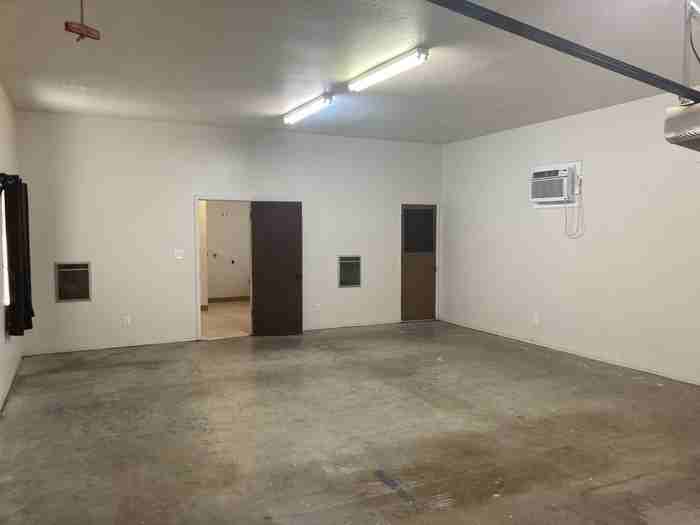 3607 Idaho Rd - Photo 5 of 18