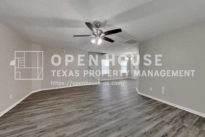 6746 Windy River Ln - Photo 5 of 20