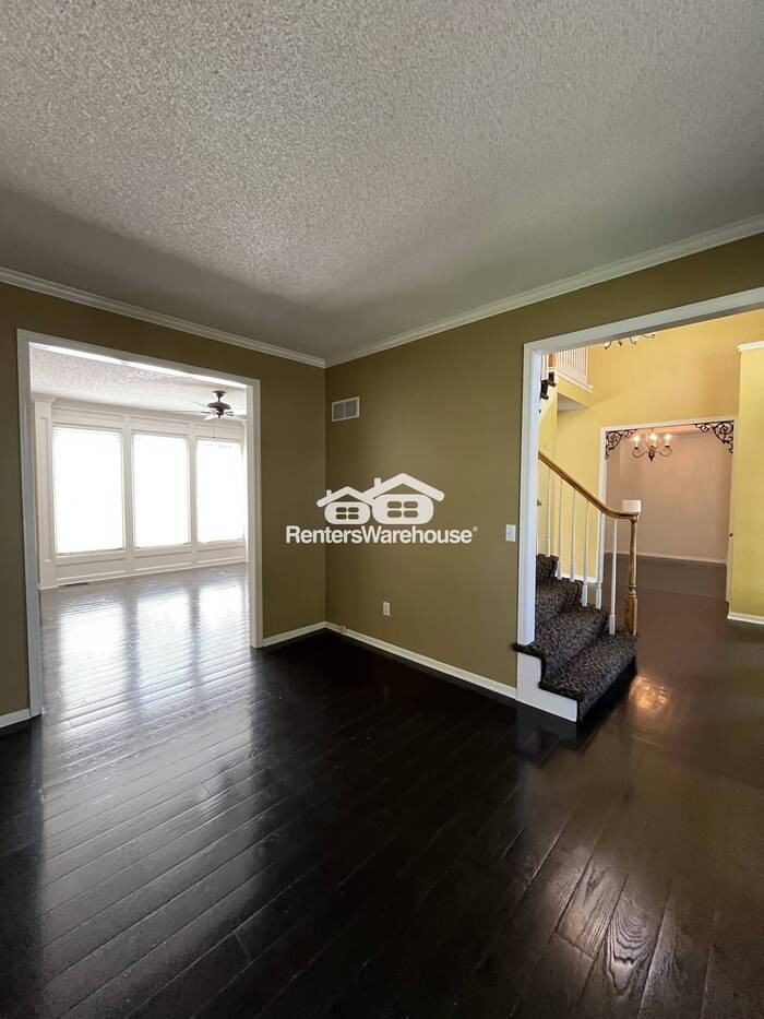 14008 Linden St - Photo 5 of 27