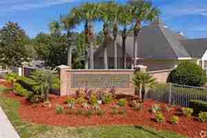 featured image of 4440 Nw 49th St #103