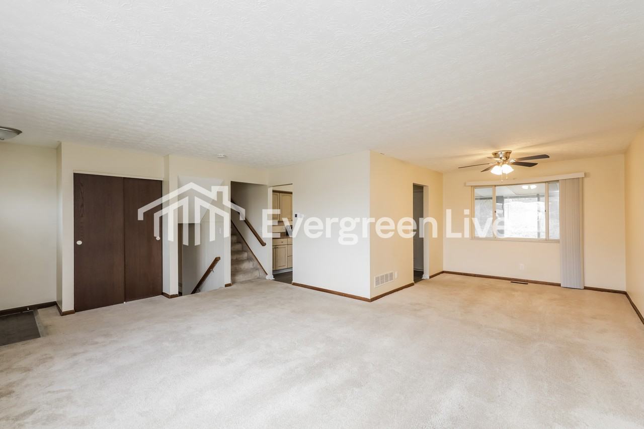 17 Fairborn Ct - Photo 5 of 15