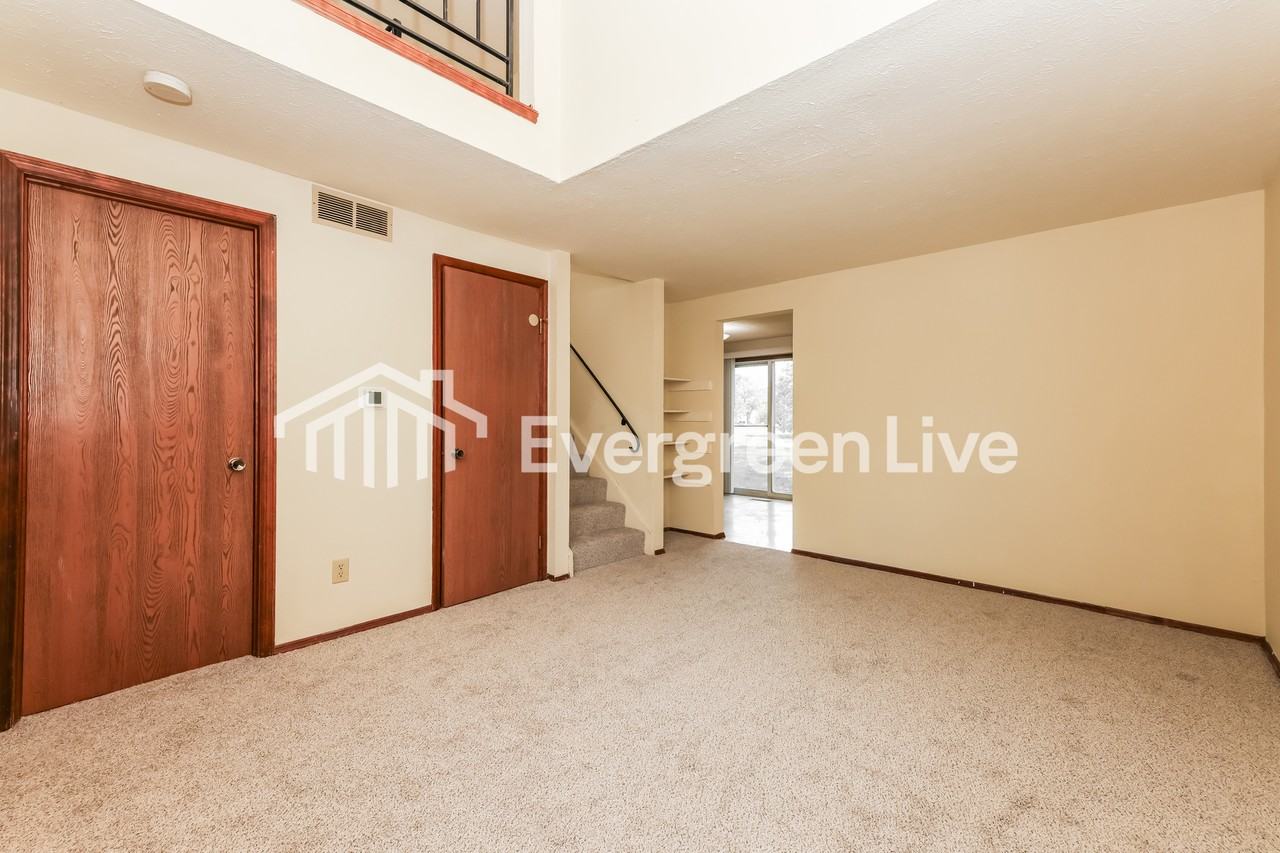 8229 Schoolgate Dr - Photo 2 of 15