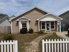 featured image of 2611 Avondale Ct