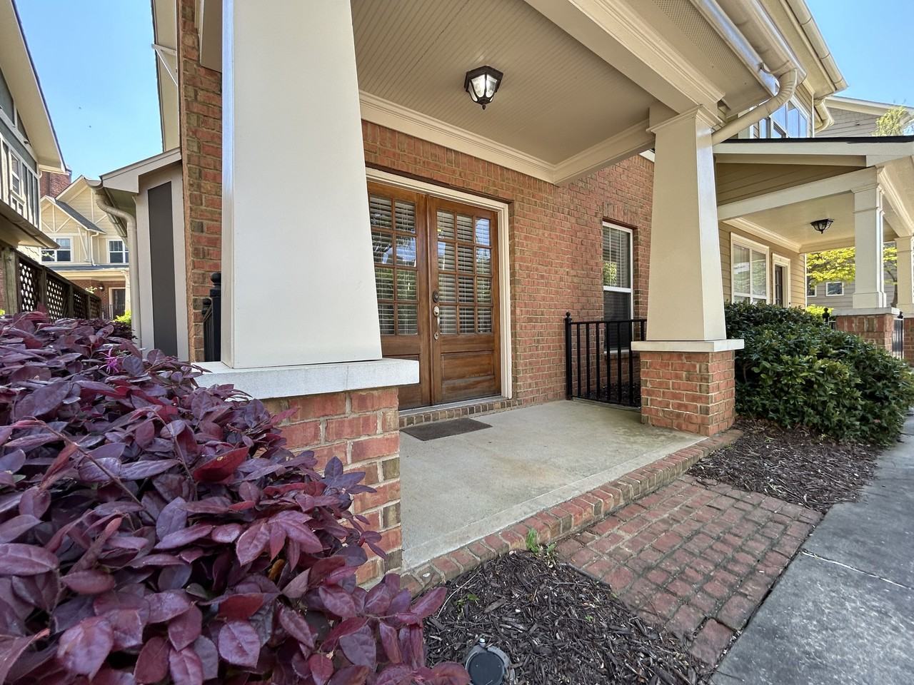 374 16th St Nw #374 - Photo 3 of 38