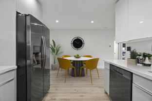 955 N Oxford Ave #4 - Photo 1 of 1