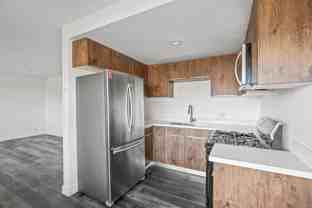 215 S Fickett St #5 - Photo 1 of 1